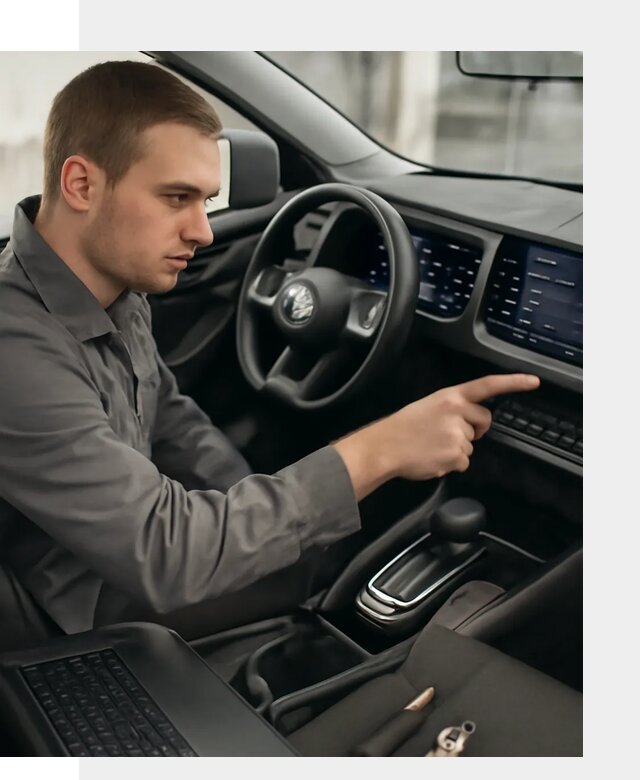 Русификация автомобиля Nissan N7 под ключ в Орске официально